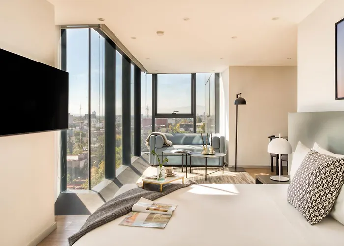 Uliv Hotel 4*