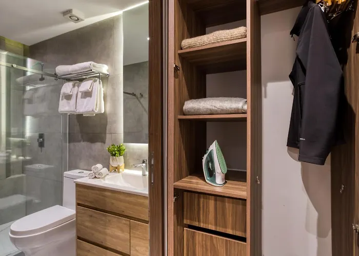 Hotel Uliv 4*