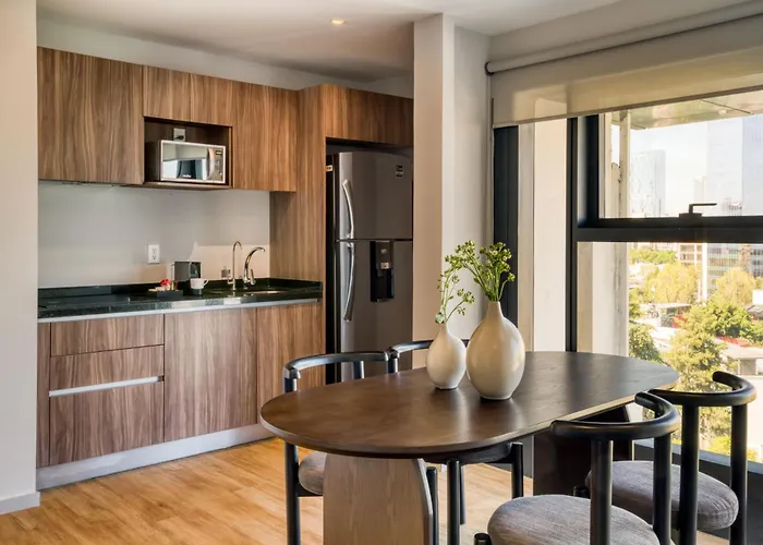 Uliv Hotel 4*