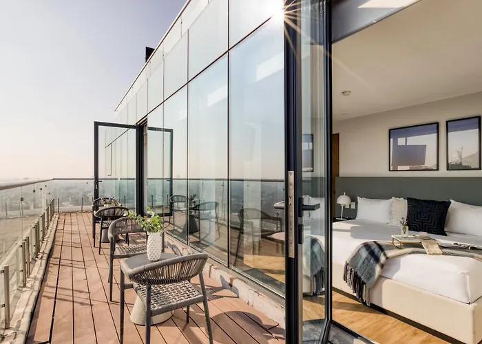Uliv Hotel 4*